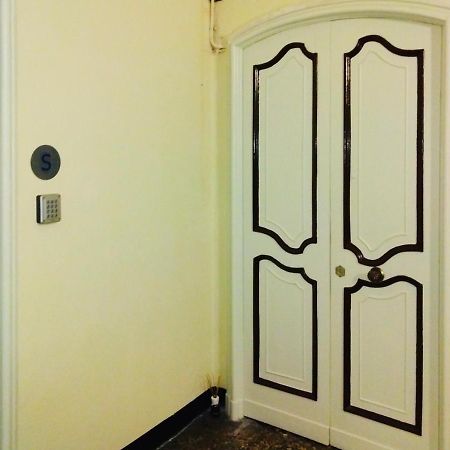 Palazzo San Giorgio Apartment Генуа Екстериор снимка